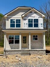 Building Photo - 146 Village Dr
