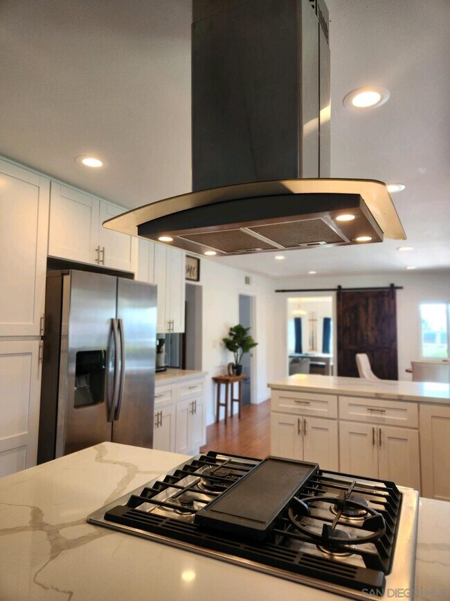 Foto del edificio - 5982 Stallion Oaks Rd