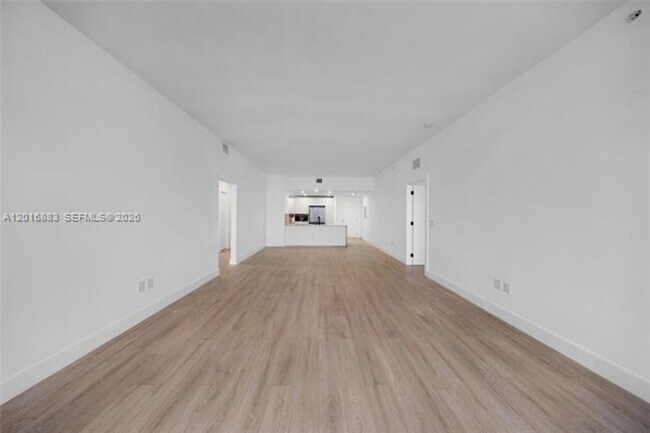Building Photo - 7901 Hispanola Ave