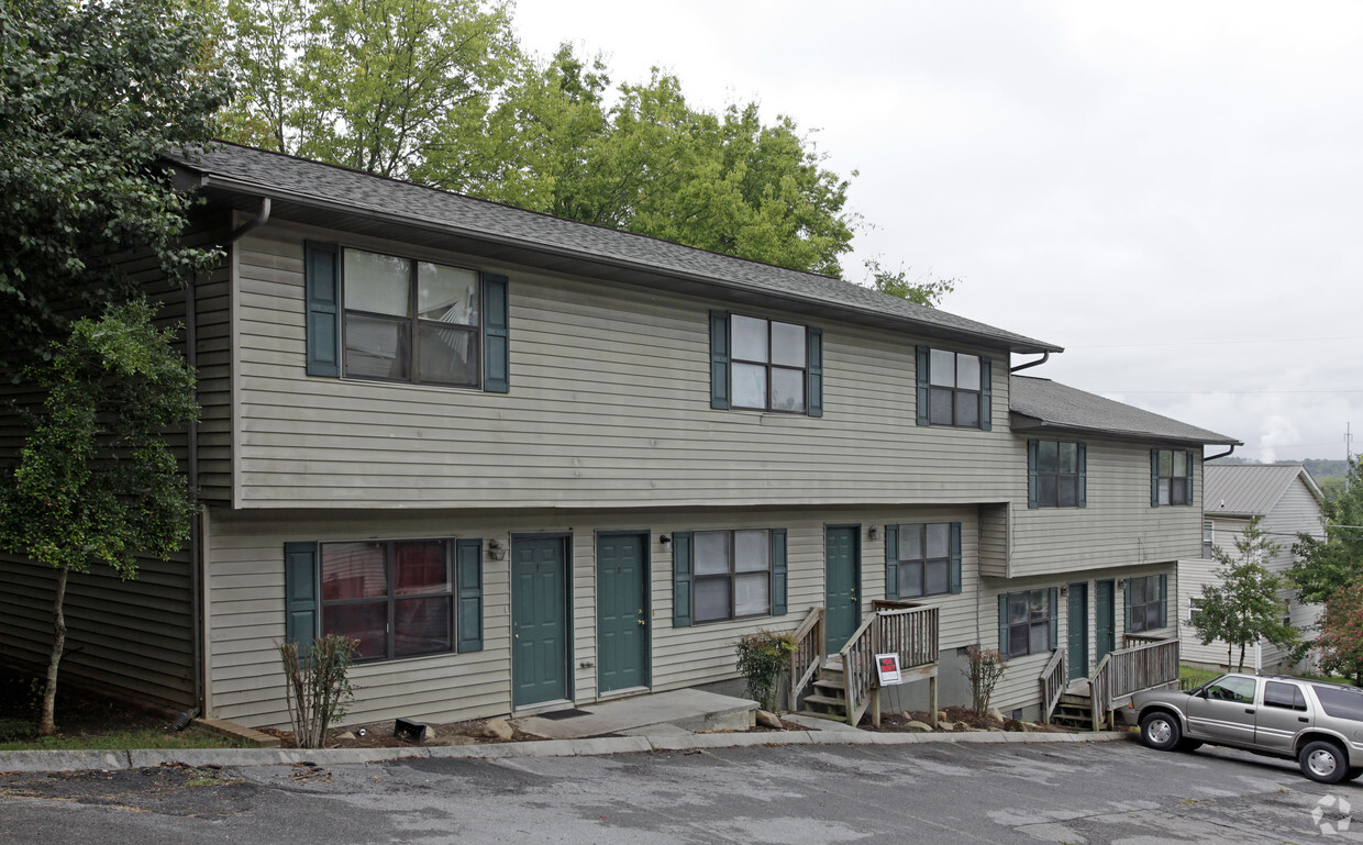 Primary Photo - 629 Ridge Rd