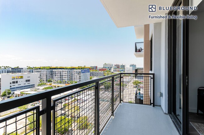 Foto del edificio - 21 NE 22nd St