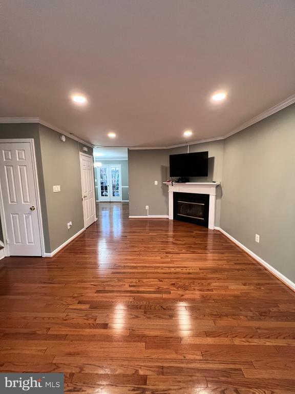 Foto del edificio - 7783 Black Horse Ct