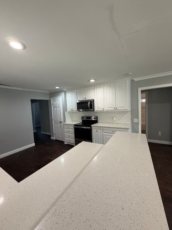 Building Photo - 2815 Kingston St