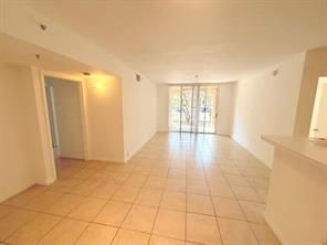 Foto del edificio - 2011 Renaissance Blvd