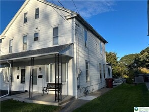 Building Photo - 1151 Catasauqua Rd