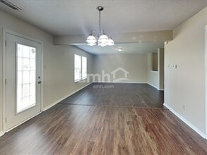 Building Photo - 6504 W Philadelphia Dr