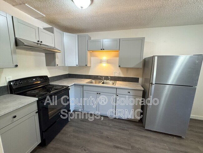 Building Photo - 2119 Preuss Rd