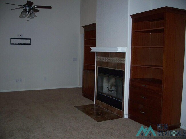 Foto del edificio - 156 Scottsdale Dr