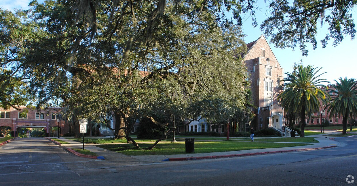 Building Photo - Gilchrist Hall