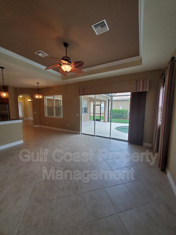 Foto del edificio - 8911 River Preserve Dr