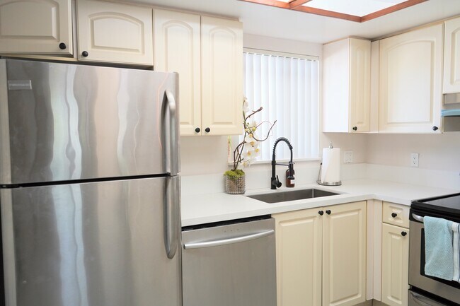 Kitchen - 269 NW 7th St