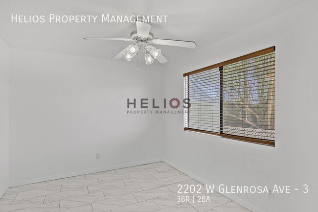 Building Photo - 2202 W Glenrosa Ave
