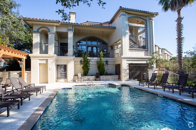 Building Photo - MAA Barton Creek
