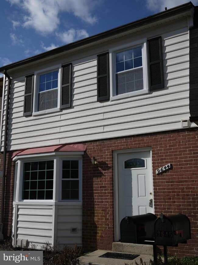 Building Photo - 9644 Kanfer Ct