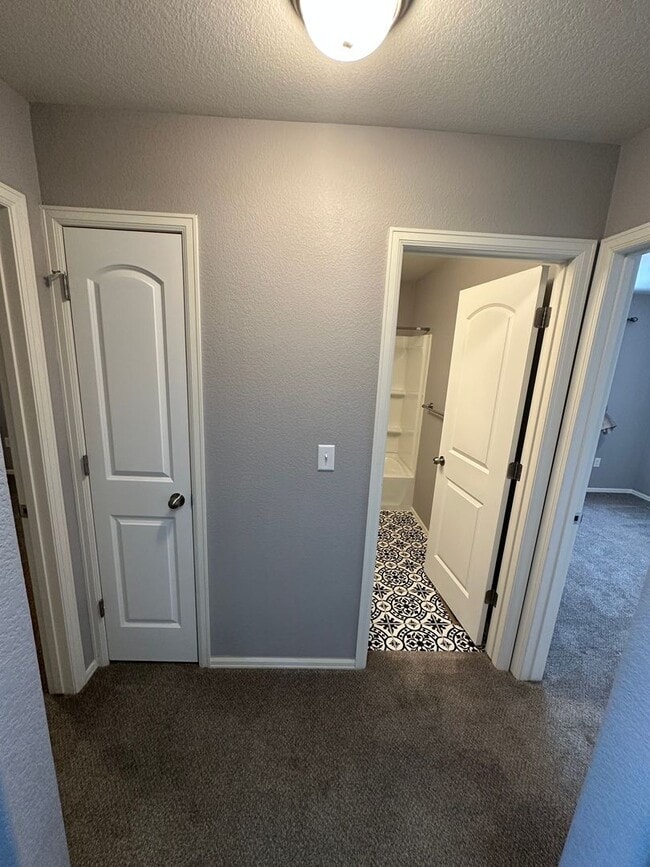 Building Photo - Beautiful 4bdrm Home In Severance