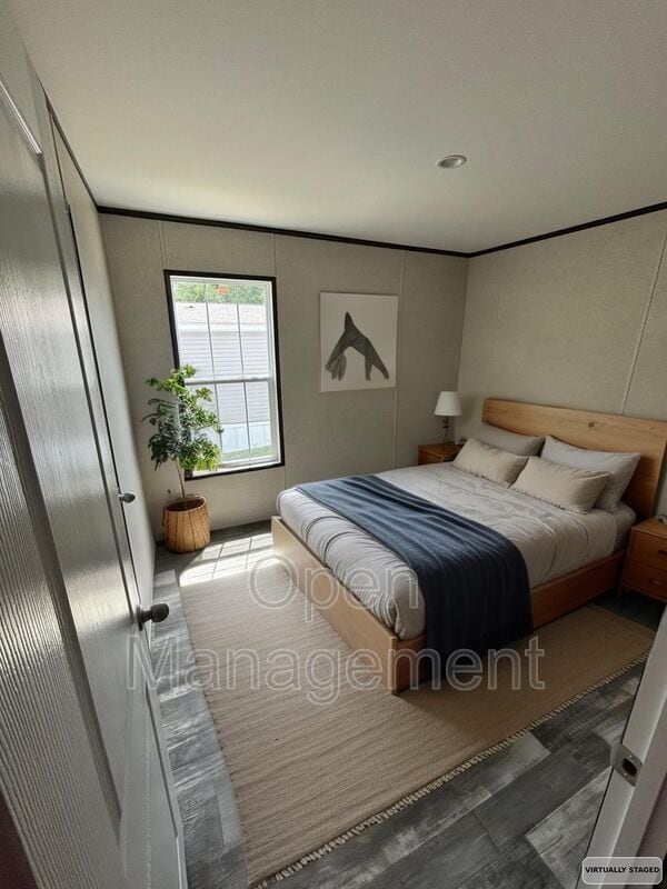 Building Photo - 356 Bayhead Dr