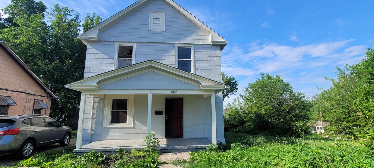 Primary Photo - 5107 E 26th St