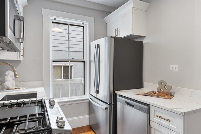 Foto del edificio - 54 Bonair St