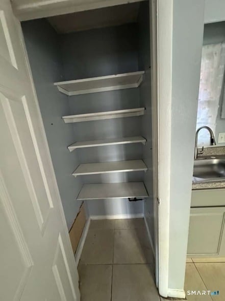 Foto del edificio - 240 Oak St