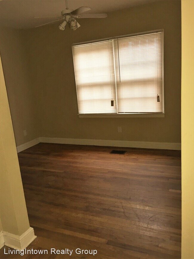 Building Photo - 3 br, 2 bath House - 1745 Emerald Avenue