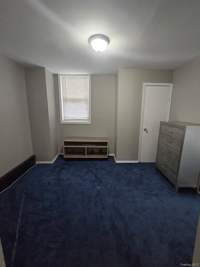 Building Photo - 135-01 Cross Bay Blvd