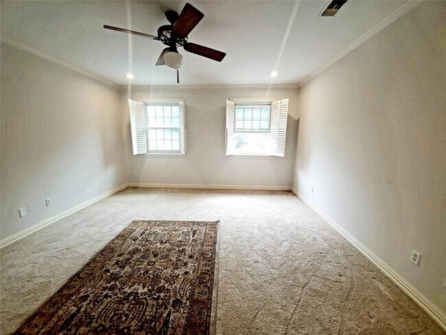 Building Photo - 3725 Wickersham Ln