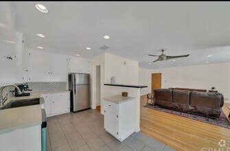 Building Photo - 1774 E Ocean Blvd