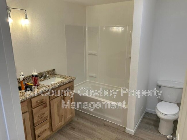 Building Photo - 1710 Walsh Ct