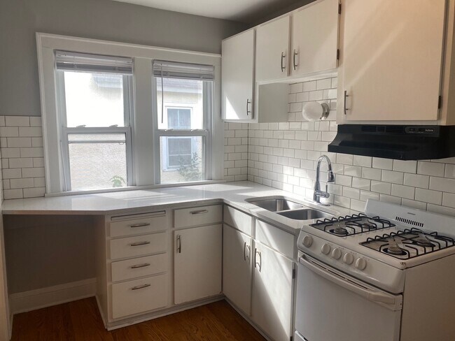 Foto del edificio - 3214 19th Ave S