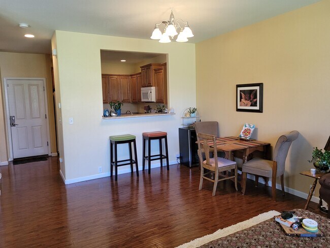 Building Photo - 17022 River Birch Point