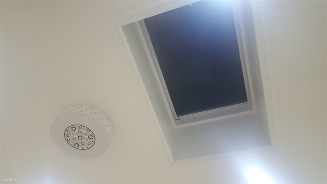 Building Photo - 361 Saint Nicholas Ave