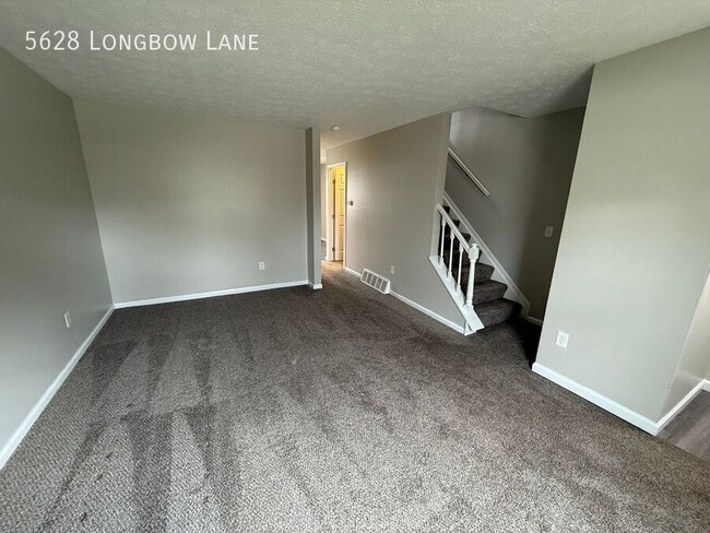 Building Photo - 5628 Longbow Ln