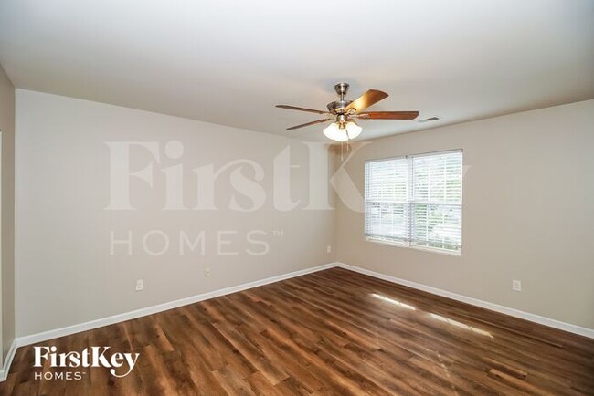 Building Photo - 524 Ellingsworth Ln