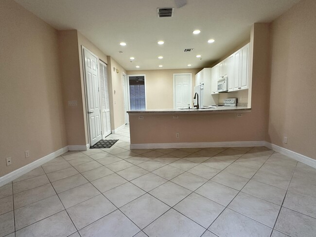 Building Photo - 155 W Indian Crossing Cir