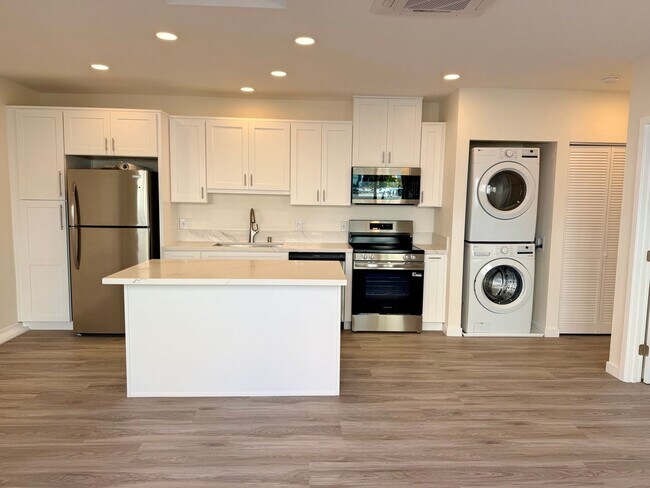 Foto del edificio - Charming Brand New Construction ADU in quiet neighborhood