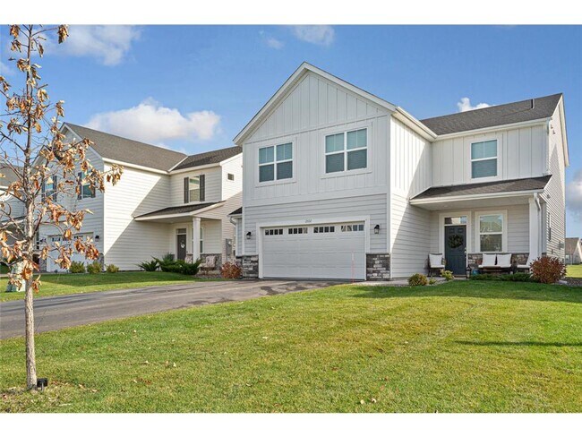 Foto del edificio - 2722 Jaber Ave NE