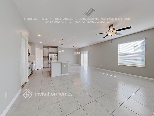 Building Photo - 10221 Cool Waterlily Ave