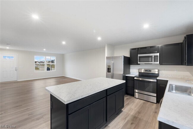 Building Photo - 4619 Erhart Dr