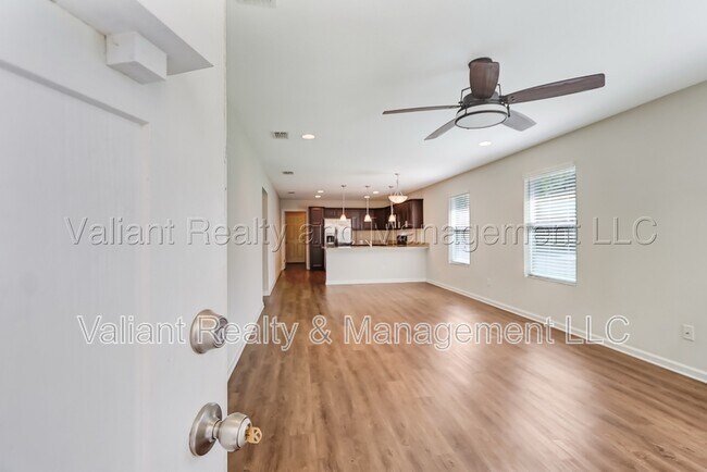 Building Photo - 4566 Kerle St
