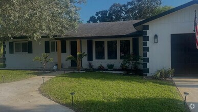 Building Photo - 3712 Lowson Blvd