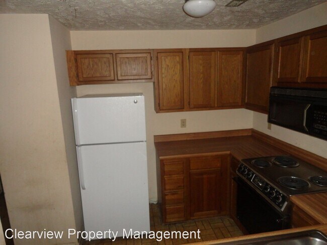 Building Photo - 2 br, 2 bath Condo - 1904-5 Tyron Dr