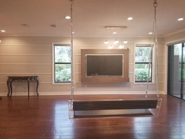 Building Photo - 11651 Oakwood Preserve Pl