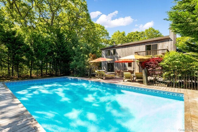 Foto del edificio - 6 Strathmore Ct