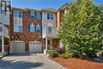 Building Photo - 3057 Dewridge Ave