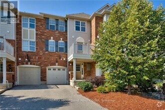 Building Photo - 3057 Dewridge Ave