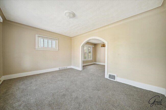 Foto del edificio - 15358 Princeton - THM Capital LLC