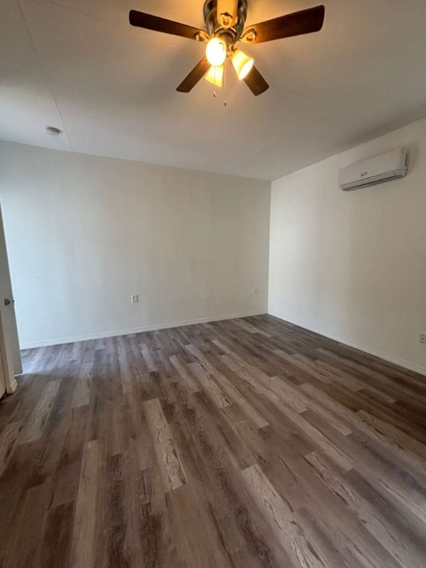 Foto del edificio - 2394 Orange Center Blvd