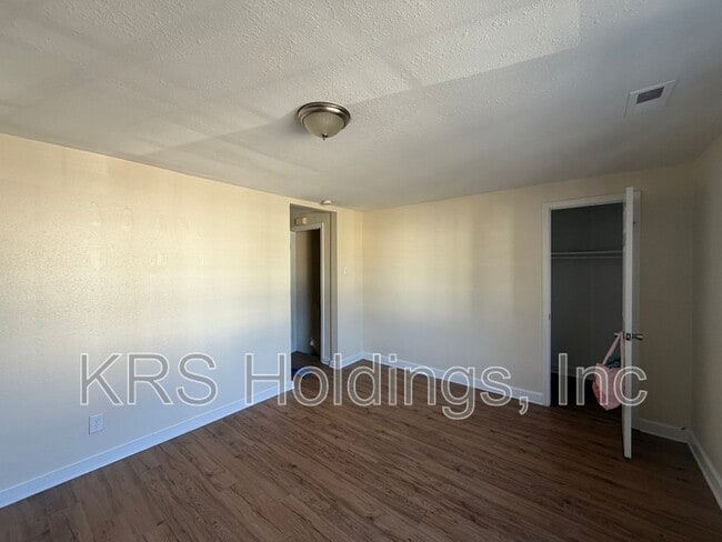 Foto del edificio - 716 31st St