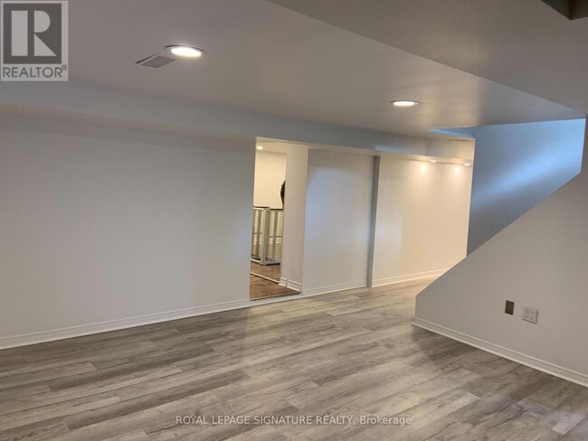 Building Photo - 2116 Munden Rd