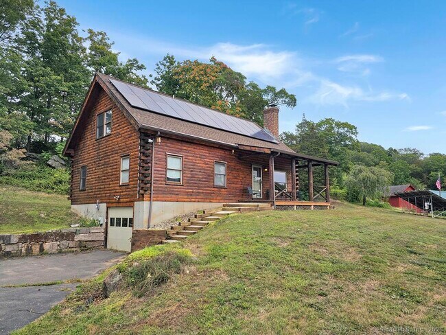 Building Photo - 698 Leetes Island Rd